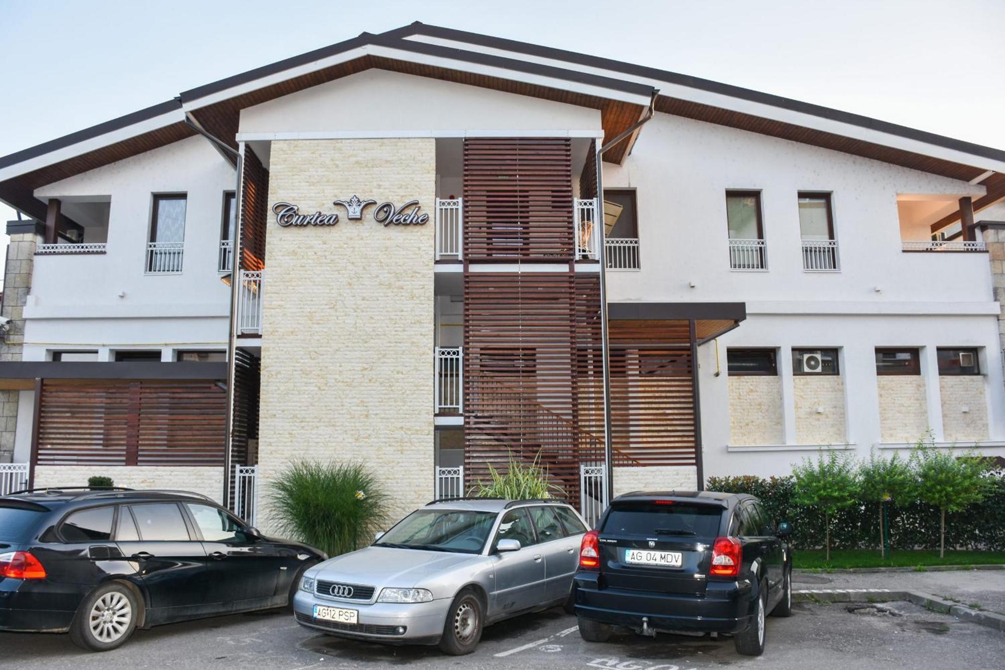 Hotel Curtea Veche Curtea De Arges Exterior photo